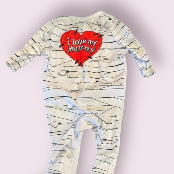 “I Love My Mummy” Infant One Piece - Long Sleeve Halloween Pajama, Size 3-6M - Picture 1 of 7